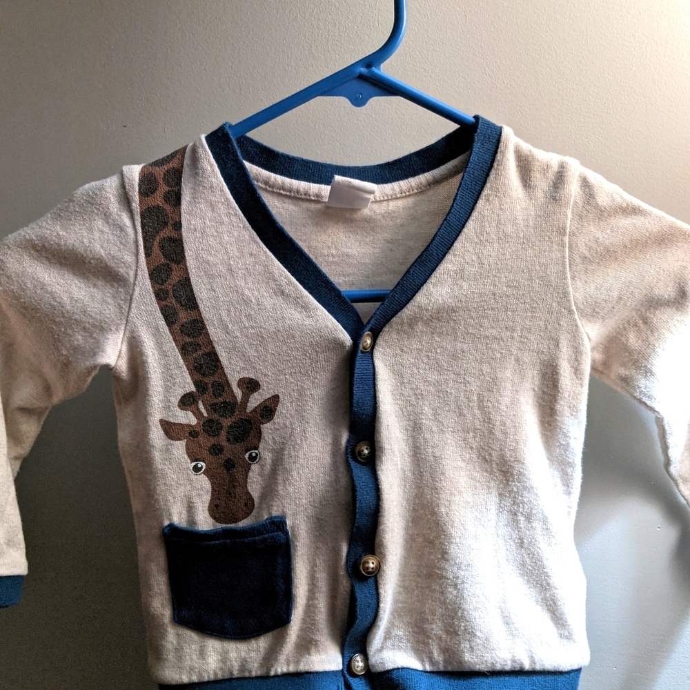 H&M giraffe cardigan
